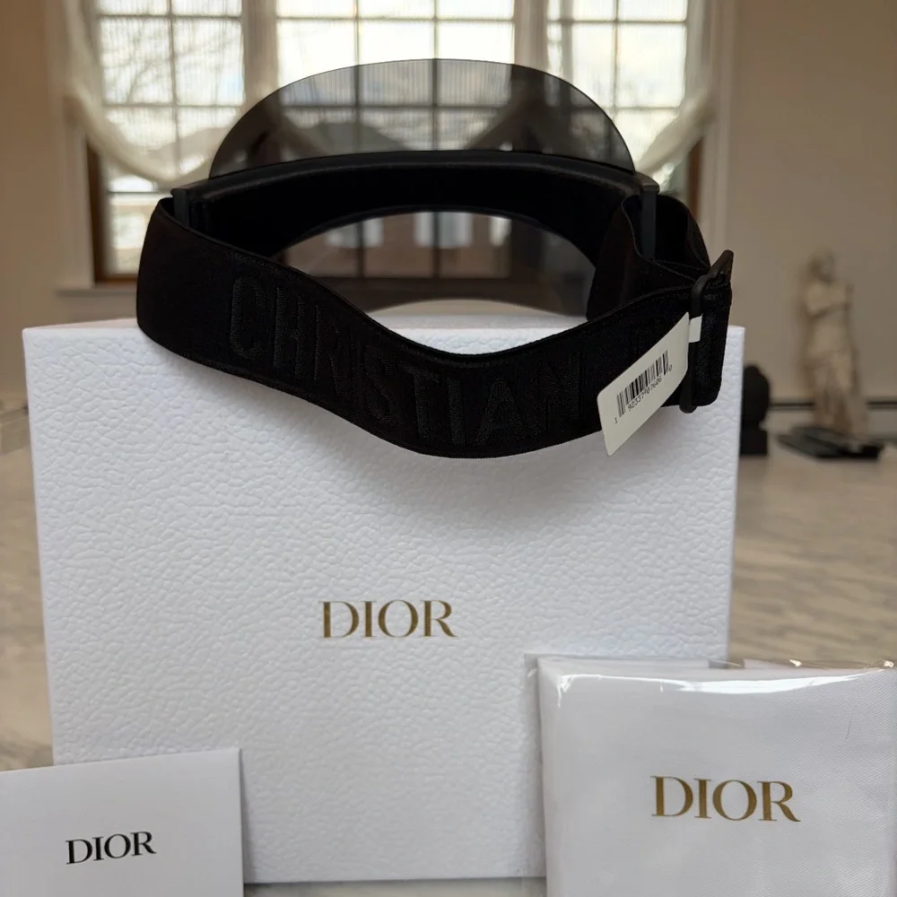 Dior Black Visor - Picture 3 of 4